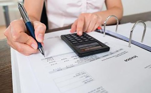 食品經(jīng)營許可證在哪個部門辦理，需要多少錢？